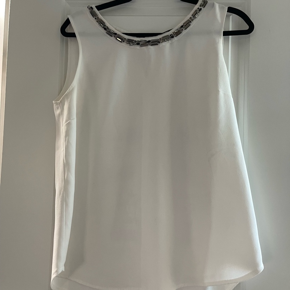 Fenn Wright Manson White Sleeveless Beaded Neck Shell